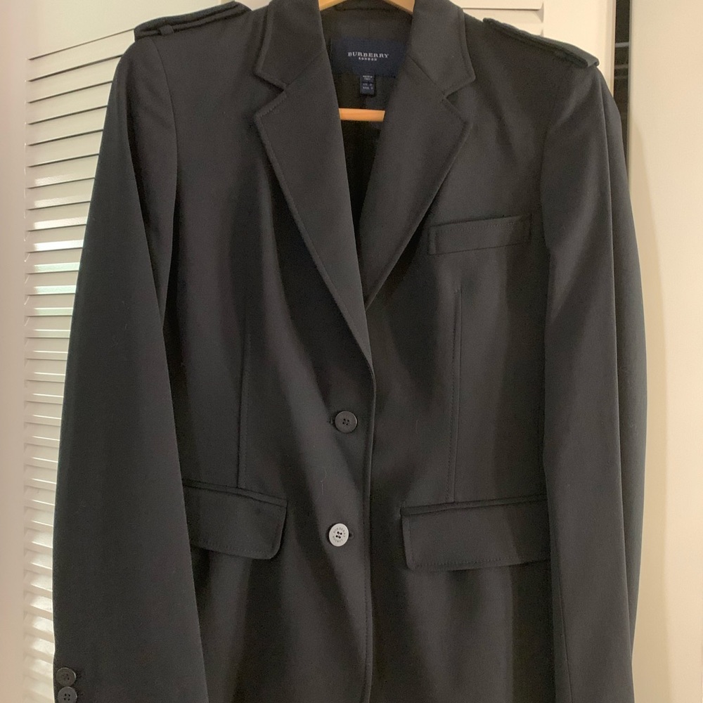 Women’s Burberry black blazer- Never worn